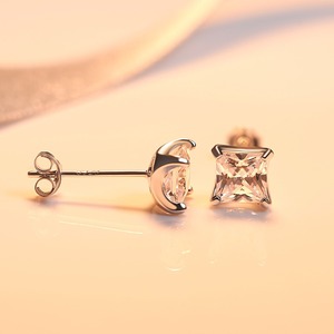Boucles <span class=keywords><strong>d</strong></span>'oreilles clous en argent 925 LUOTEEMI, petites, carrées, en zircon cubique, pour <span class=keywords><strong>femme</strong></span>, idéales pour le quotidien et les fiançailles - Product Image 6