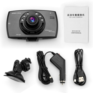Cámara para Auto SUNWAYI CG-33 con Pantalla LCD TFT de 2.4'', Diseño Elegante, 6 Luces de Relleno, Caja Negra para Auto, Ideal como Regalo o Promoción - Product Image 6