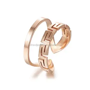 Розовое золото, греческий ключ, дизайнерское кольцо с узкими костяшками