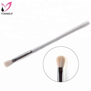 <span class=keywords><strong>Amazon</strong></span> 2018 Professionnel <span class=keywords><strong>Fard</strong></span> <span class=keywords><strong>À</strong></span> Paupières Brosse Shenzhen Maquillage Brosse Usine - Product Image 1