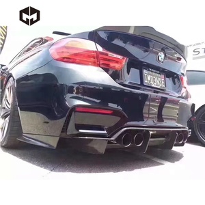 Para <span class=keywords><strong>BMW</strong></span> M3 F80 M4 F82 fibra de carbono PSM Body Kit doble labios delanteros difusor trasero faldones laterales Spoiler maletero ala parachoques delantero - Product Image 4