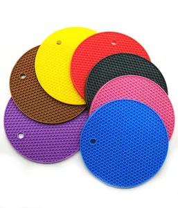 Honeycomb Cup Mat, Silicone Coaster Pad Mat for Kitchen Durable Round Shape Silicone 18*0.7cm 100pcs 80g/pc Europe Free