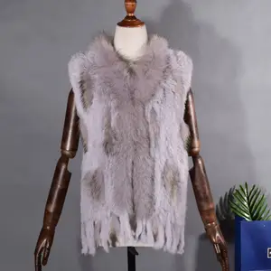 Vêtements de mendiant design personnalisé avec glands gilet chaud en fourrure de raton laveur tricoté pour femmes