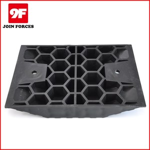9 एफ टिकाऊ प्लास्टिक चिंतनशील गति बम्प ड्राइववे बम्प स्टॉप - Product Image 4