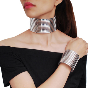 HANSIDON Vintage Dichiarazione Della Collana Del Choker <span class=keywords><strong>Set</strong></span> Monili Delle Donne Afro Chunky Collana Del Collare di Cuoio Bracciali <span class=keywords><strong>Set</strong></span> Regolabile - Product Image 2