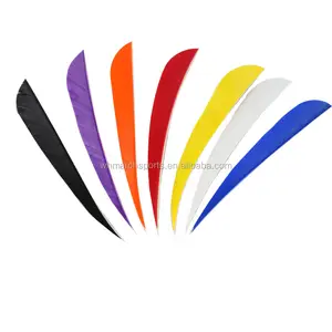 Marzo Commercio All'ingrosso di Sport turchia palette di rosso, verde, arancione, bianco, viola, 5 pollici shield fletch piuma per la freccia