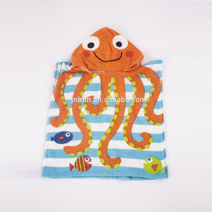Pulpo Rosa niños poncho con capucha Toalla de playa - Product Image 1