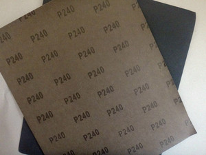กระดาษทรายซิลิคอนคาร์ไบด์เคลือบปิดผิวแบบกันน้ำคุณภาพดี สีเทา สำหรับขัดไม้และรถยนต์ - Product Image 6