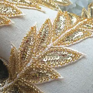 新的!银色珠饰亮片3D长叶新娘蕾丝贴花贴片、头饰刺绣贴花、腰带