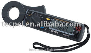 Pinza Amperimétrica Digital con Rango de CA de 0-60A, Mide Resistencia (hasta 3999 Ohmios), Corriente CC y Frecuencia de hasta 800V CA - Product Image 2