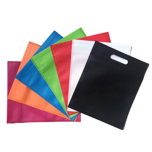 Trending Eco-Friendly D Cut Non-Woven Shopping Gift Bags Custom Portable Promotion Bag Hot Products Cheap Portable Tote Bag