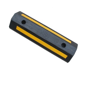 トラック用ホイールストップシステムブラック + イエロー500mmゴム車ストッパー - Product Image 5