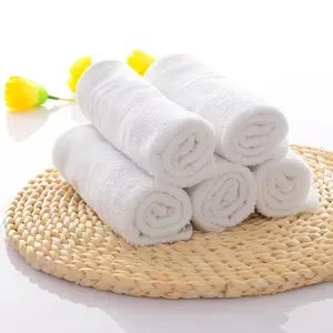 लोकप्रिय डिस्पोजेबल चेहरा तौलिया 100% कपास के साथ लोगो अनुकूलित पैकेज व्यक्तिगत चेहरा तौलिया सफेद या कस्टम वयस्कों सादा रंगे