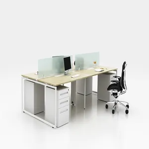 4 Orang Kantor Workstation Modern Custom Ukuran Warna Workstation Kantor Kayu Cubicle