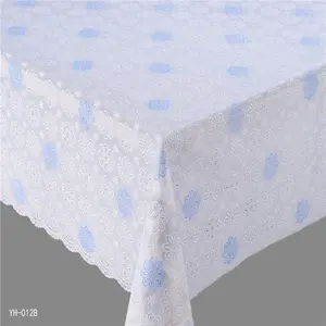 防水白色浮雕蕾丝塑料PVC餐桌垫