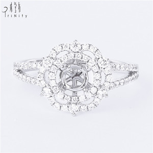 Anillo de bodas de oro macizo de 18 quilates para mujer, racimo de diamantes naturales, montaje semi sin piedra central - Product Image 1