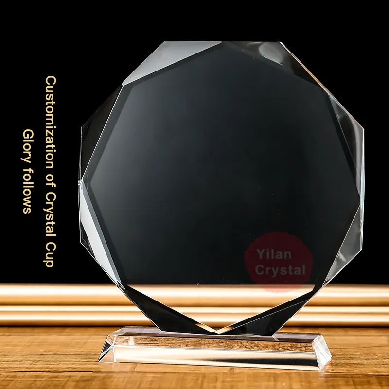 YL-2022 Preis für ein hochwertiges Fußballspiel Sports Octagon Crystal Award Trophy Glass Plaque Cup Award