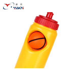 Borraccia Sportiva Promozionale Personalizzata per Squadre di Basket e Calcio - Product Image 3