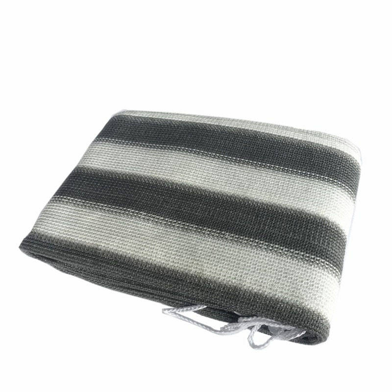 Rayures grises et blanches