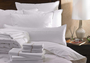 Haute qualité brodé hôtel linge <span class=keywords><strong>housse</strong></span> <span class=keywords><strong>de</strong></span> <span class=keywords><strong>couette</strong></span> avec <span class=keywords><strong>bon</strong></span> <span class=keywords><strong>prix</strong></span> - Product Image 3