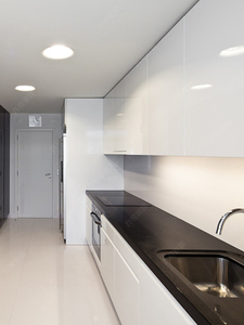 Hoge glanzend wit keuken meubels gewoon ontwerp modulaire open-ended keukenkast