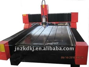 Machine de gravure et de sculpture sur bois CNC à 8 têtes, facile à utiliser, pour portes d'armoires, haute efficacité, moteur à roulement à engrenages inclus - Product Image 4