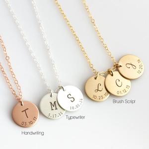 Collar de disco redondo de lujo, joyería de lujo, Collar personalizado grabado de mamá de oro rosa para venta al por mayor, 2019