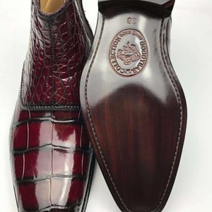 Goodyear welt nuovo arrivo scarpe eleganti da <span class=keywords><strong>uomo</strong></span> scarpe fatte a mano in <span class=keywords><strong>pelle</strong></span> di coccodrillo taglia 14 <span class=keywords><strong>stivali</strong></span> da <span class=keywords><strong>uomo</strong></span> <span class=keywords><strong>stivali</strong></span> eleganti di qualità di lusso per <span class=keywords><strong>uomo</strong></span> - Product Image 3