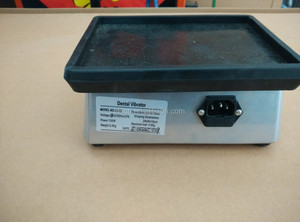 Vibratore Quadrato per Laboratorio Dentistico per Miscelare Pietre Dentali - Product Image 6