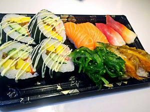 Máquina Robótica <span class=keywords><strong>de</strong></span> Alta Calidad para Hacer Rollos <span class=keywords><strong>de</strong></span> <span class=keywords><strong>Sushi</strong></span> <span class=keywords><strong>de</strong></span> Mesa TSM-900RSR - Product Image 6
