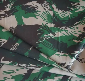ผ้าที่มีคุณภาพสูงผ้าฝ้ายโพลีเอสเตอร์ T/C 80/20 21*21 108*58 สำหรับ Camouflage ผ้า