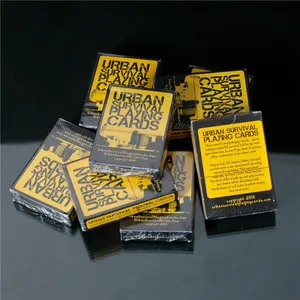 Juego de naipes de póker con logotipo personalizado de supervivencia urbana con ESTUCHE DE PVC brillante para material de papel de entretenimiento, promoción de Canadá - Product Image 1