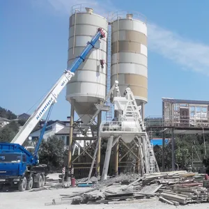 Precio bajo mezclador de concreto planta dosificadora de atornillado silo de cemento para la venta Espana