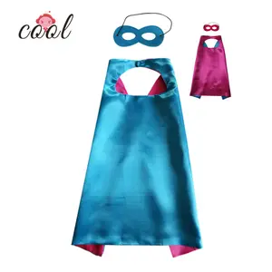 Costumes d'halloween cape cosplay pour enfants, ensemble de masques à deux couches de couleur, logo personnalisé, capes de super-héros en vrac