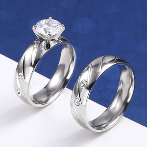 Chengfen 보석 스틸 크리스탈 새겨진 커플 반지 결혼 반지 사우디 아라비아 골드 지르콘 약혼 밴드 또는 반지 남자 선물 - Product Image 4
