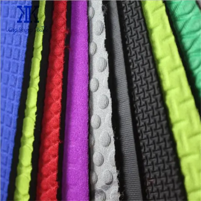 ประเภทที่แตกต่างกัน Anti Slip Textured Neoprene นูนผ้า