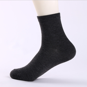 Chaussettes noires en bambou personnalisées 100% Chaussettes de travail pour hommes - Product Image 5