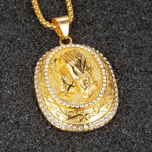 Commercio all'ingrosso in acciaio inox oro sforzo <span class=keywords><strong>insieme</strong></span> pregando mani ciondolo religioso - Product Image 4