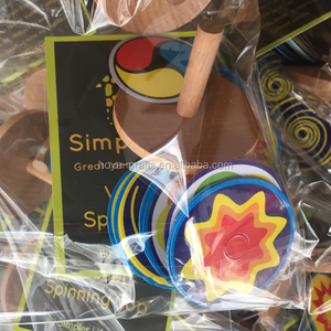 ลูกข่างไม้แบบดั้งเดิมพร้อมการ์ดสีเปลี่ยนได้สำห<span class=keywords><strong>รับ</strong></span><span class=keywords><strong>เด็ก</strong></span> (การ์ดลายสุ่ม) - Product Image 5