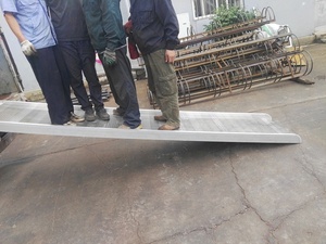 Nhôm Di Động Xe Tải Đi Bộ Dốc Nhôm Đi Bộ Đường Nối/Container Tải Đi Bộ Đoạn Đường Nối - Product Image 5