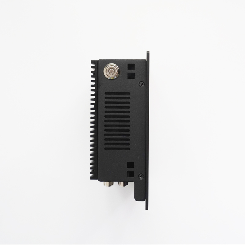 Fanless 7 pouces de bureau adapté aux besoins du client hmi embarqué bon marché avant écran tactile industriel pc