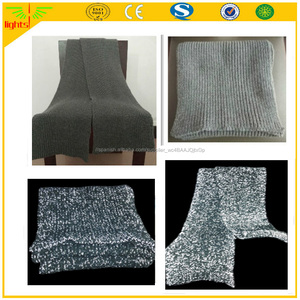 Fábrica que vende directamente reflectante luminoso moda de Invierno bufanda de algodón de bebé bola de lana bufanda chal - Product Image 4