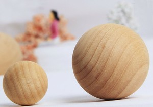 Bolas de <span class=keywords><strong>Madera</strong></span> Sin Tratar de Alta Calidad al por Mayor, Bolas de <span class=keywords><strong>Madera</strong></span> a Granel, Bolas de <span class=keywords><strong>Madera</strong></span> para Regalos de <span class=keywords><strong>Navidad</strong></span> - Product Image 5