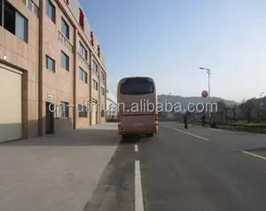 Autobús de Turismo de 12m con 60 Asientos, Autobús de Pasajeros con Camarotes, Autobús de Lujo Usado en Venta - Product Image 3