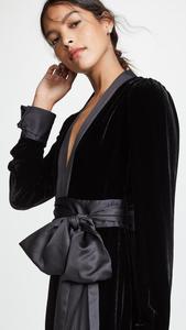 Tuta da donna con scollo a V a manica lunga <span class=keywords><strong>in</strong></span> <span class=keywords><strong>velluto</strong></span> nero con fasciatura <span class=keywords><strong>in</strong></span> raso tuta elegante da donna - Product Image 6
