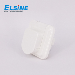 RCCBs Kết Hợp Trong Ổ Cắm Ổ Cắm RCD Ổ Cắm RCD09 IP44 Intertek S CE Được Phê Duyệt - Product Image 3
