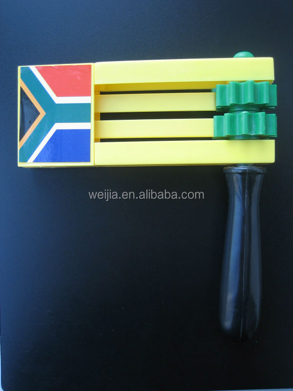 Пластмассовые Погремушки Шумелка