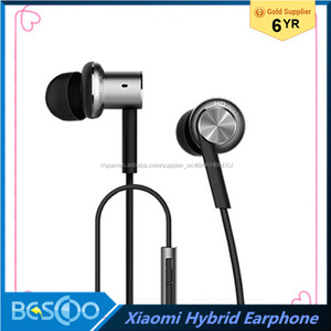 Nuevo 2016 Original <span class=keywords><strong>Xiaomi</strong></span> <span class=keywords><strong>Mi</strong></span> Híbrido Auricular, <span class=keywords><strong>Mi</strong></span> In-Ear Auriculares Pro, Más Multi-unit Círculo de Hierro Auriculares - Product Image 1