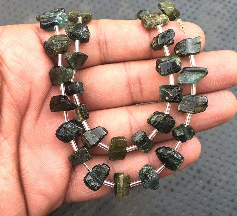 สีเขียว