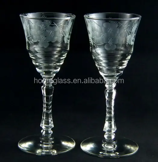 Rock Sharpe Gray Cut Floral Pattern Wine Glasses / Wine Goblets in Pattern